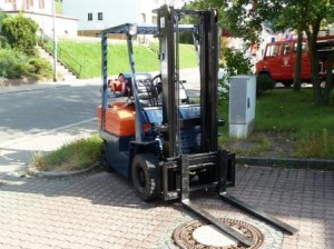 Sonstige Fahrzeuge und Anhänger